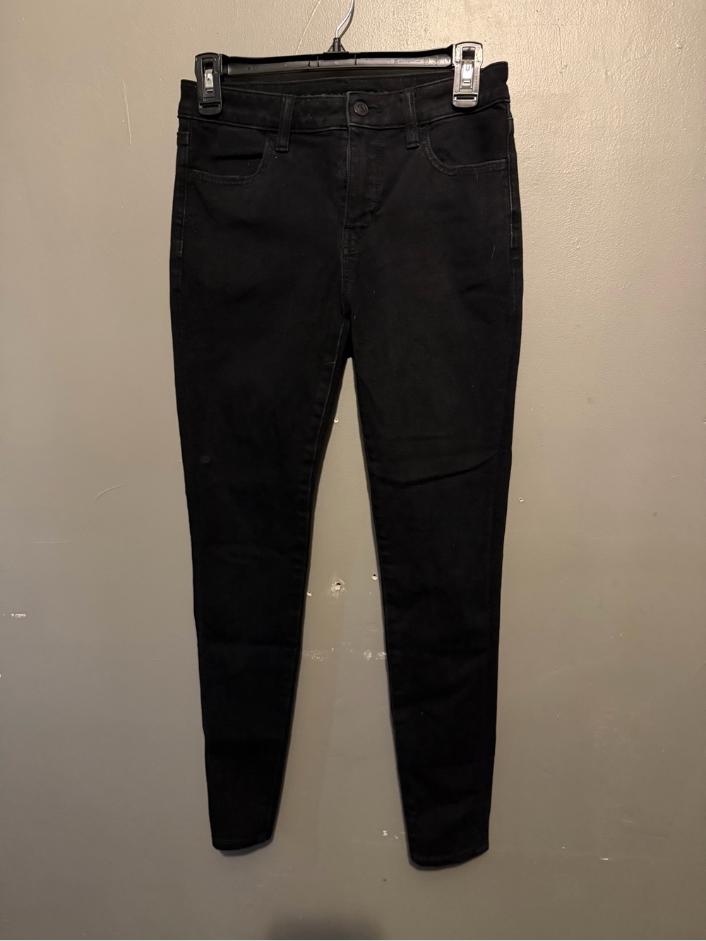 American Eagle Outfitters Black Skinny High-Rise Jeans